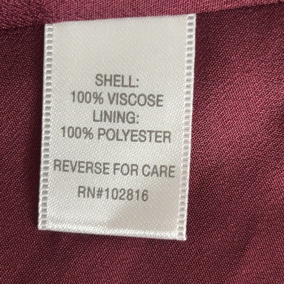 Garnet Hill Bohemian Pocket Dress in Burgundy - Size 4 - Picture 6 of 7